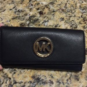 Michael Kors wallet